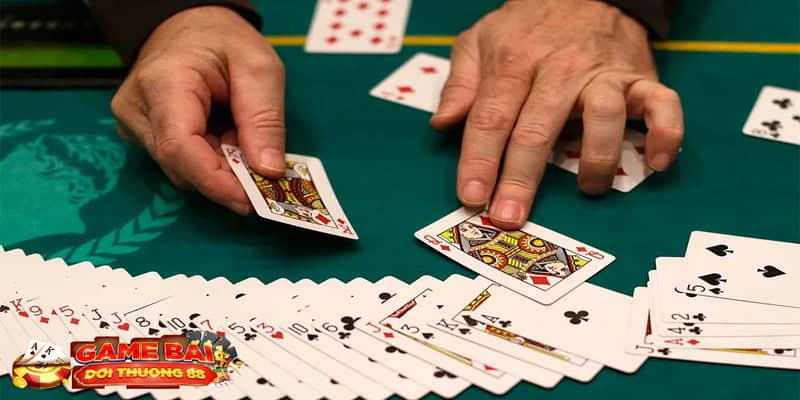 Quy tắc chung trong luật chơi Poker - Texas Hold'em